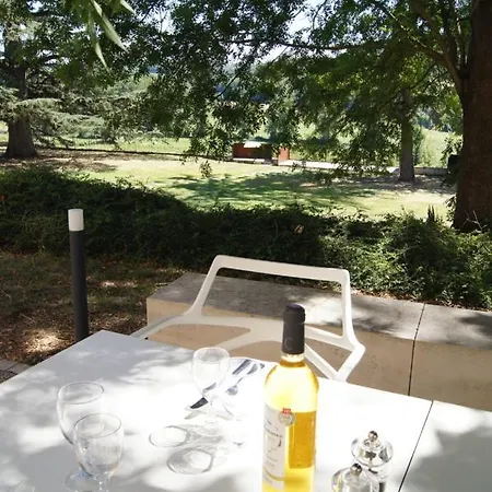 Chateau De Mons Armagnac 3* Caussens